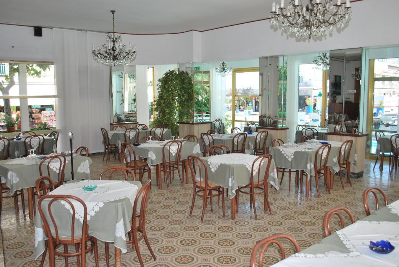 Hotel Villa Verde San Mauro Mare Екстериор снимка